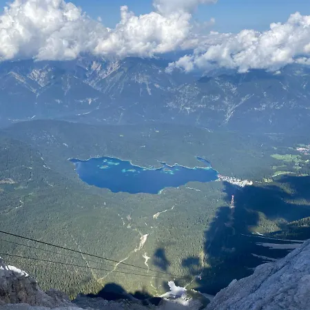 Apartment Butterfly *