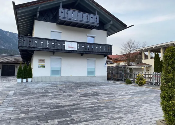 Apartment Butterfly *