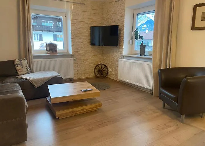 Butterfly Apartment *