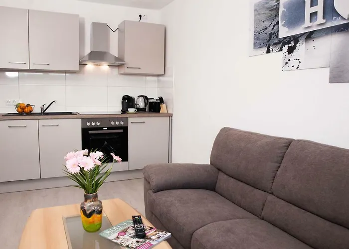 Butterfly Apartment *